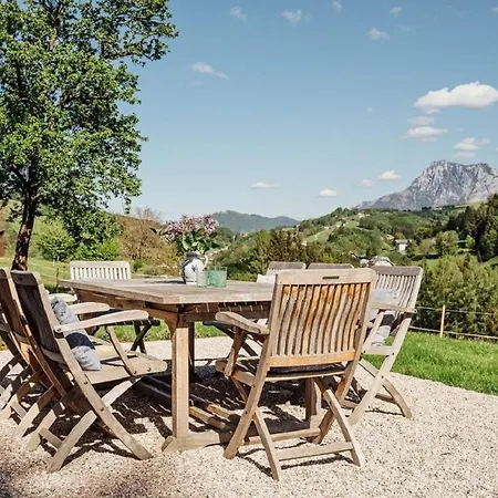 Doerfl In Der Strass Holiday home *